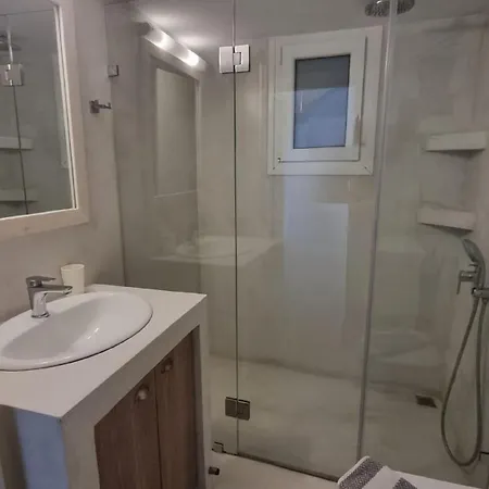 Barewake's Place 2 Modern Cycladic And Seafront View South Paros 公寓